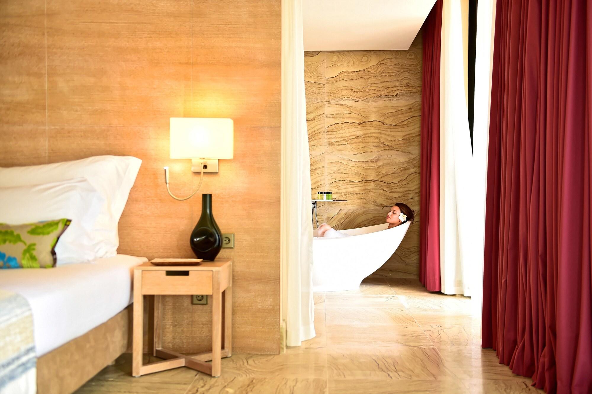 Отель Pestana Colombos Premium Club Порту-Санту Экстерьер фото