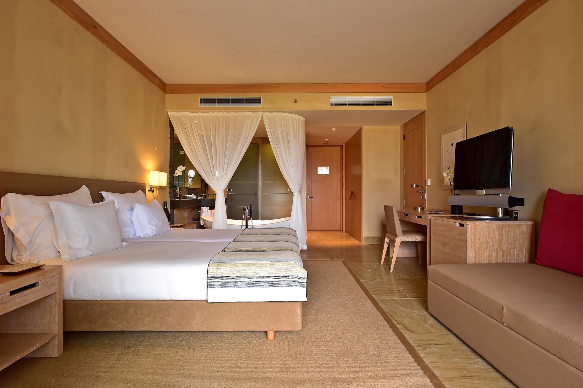 Отель Pestana Colombos Premium Club Порту-Санту Экстерьер фото