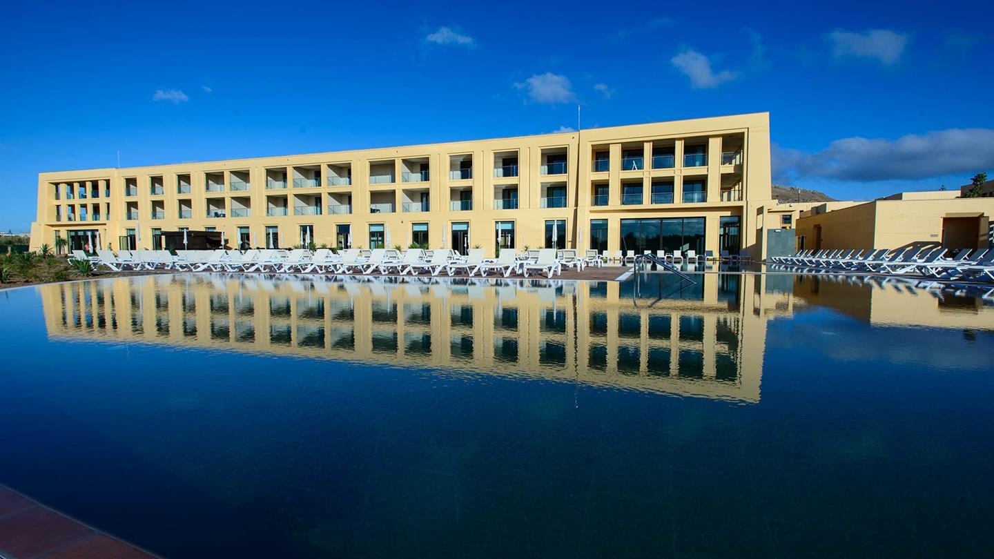 Отель Pestana Colombos Premium Club Порту-Санту Экстерьер фото
